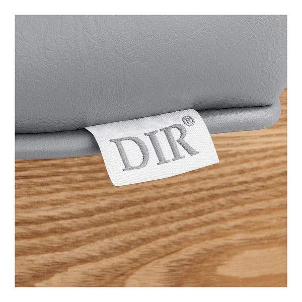 D’Eames Salon Chair