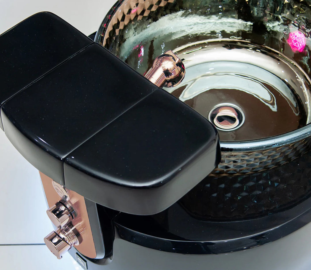 Elora Gold Edition Pedicure Chair